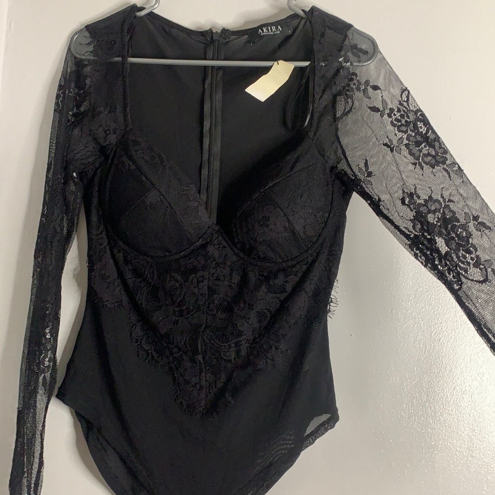 AKIRA  black sweetheart neckline lace bodysuit